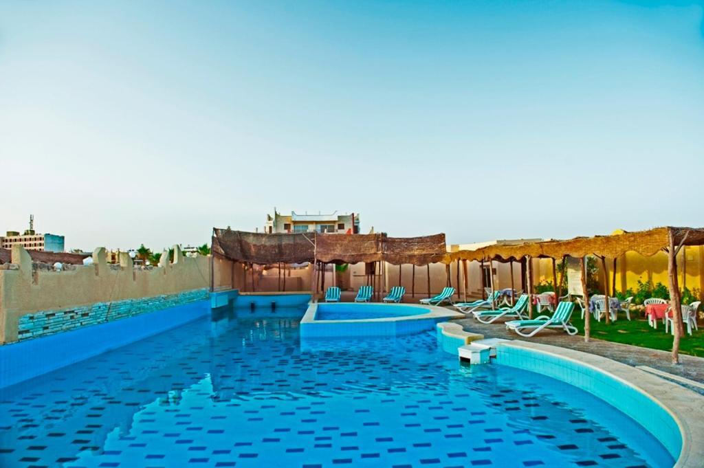 Aida Beach Hotel - אל עלמיין מראה חיצוני תמונה